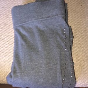 Aeropostale gray leggings